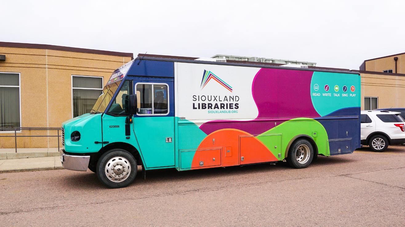 The colorful Siouxland Libraries Bookmobile.