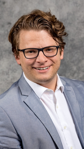 Stephen-Snyder.jpg